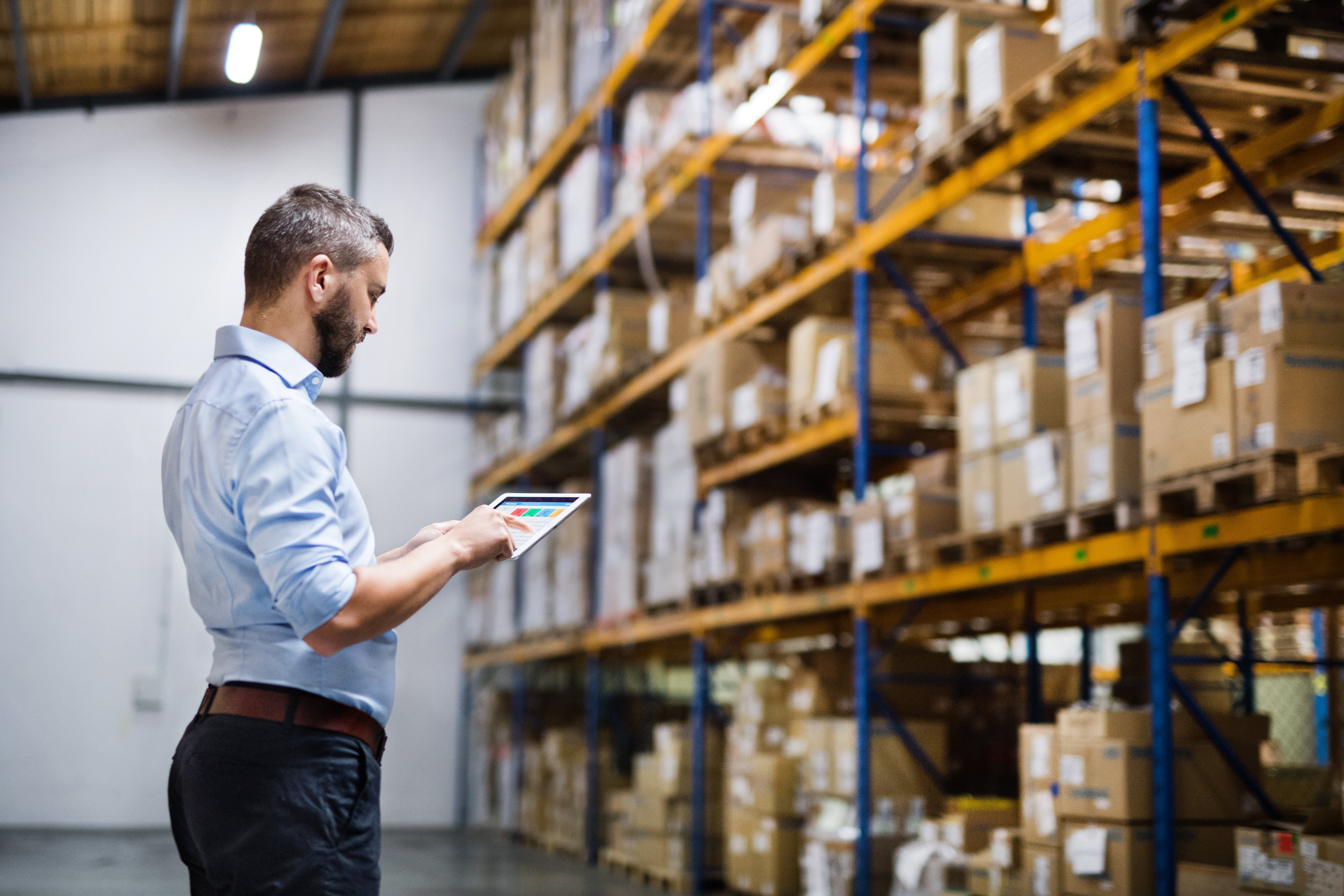 eCommerce_warehouse.jpg